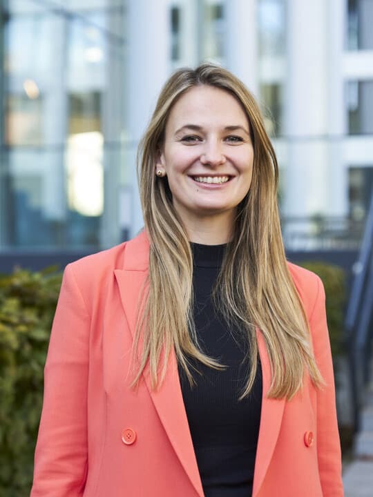 Dr. Jennifer Kaiser-Steiner